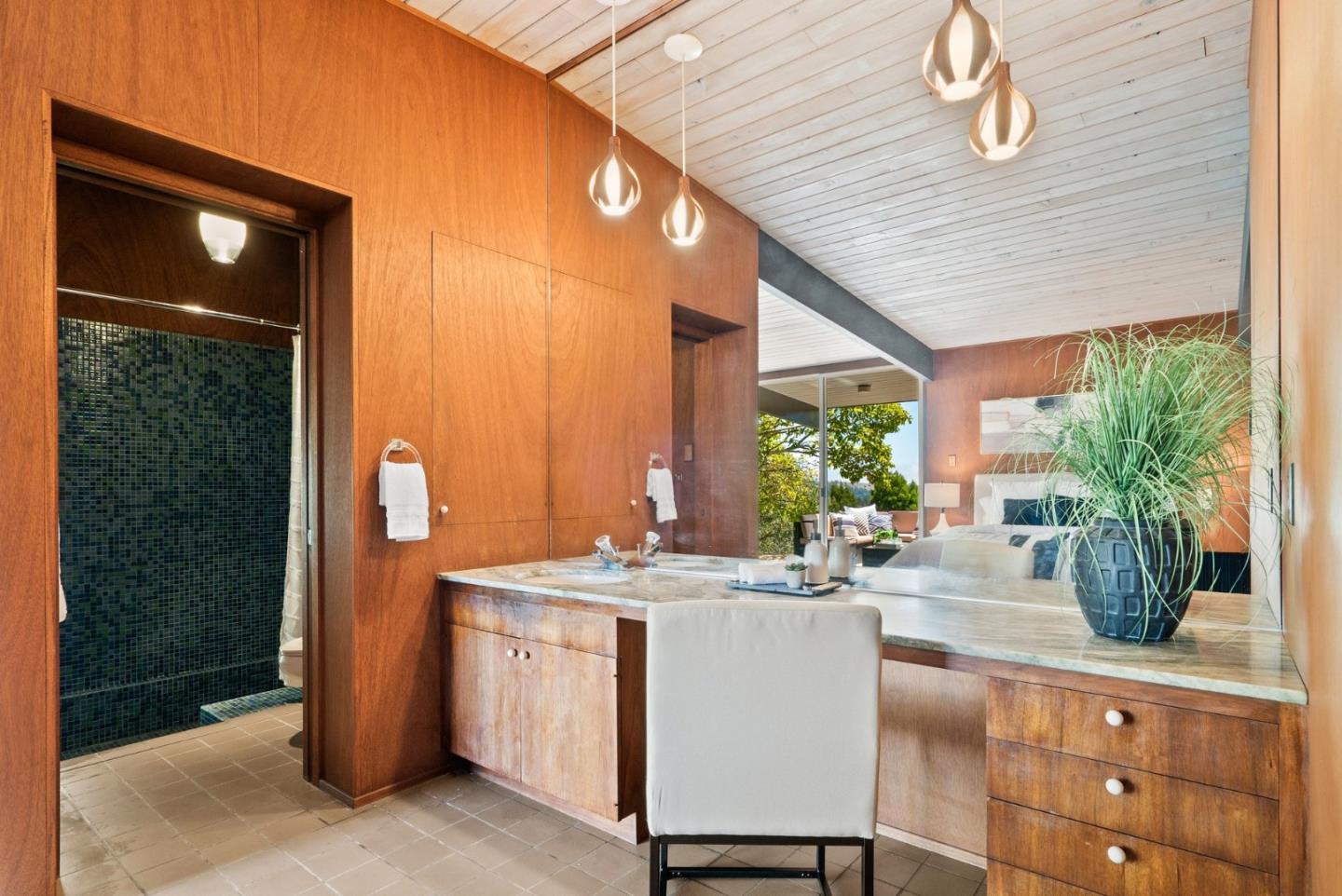 81 Pasatiempo DR