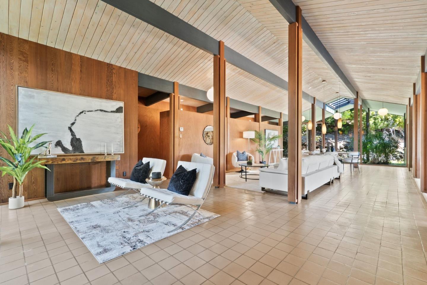 81 Pasatiempo DR