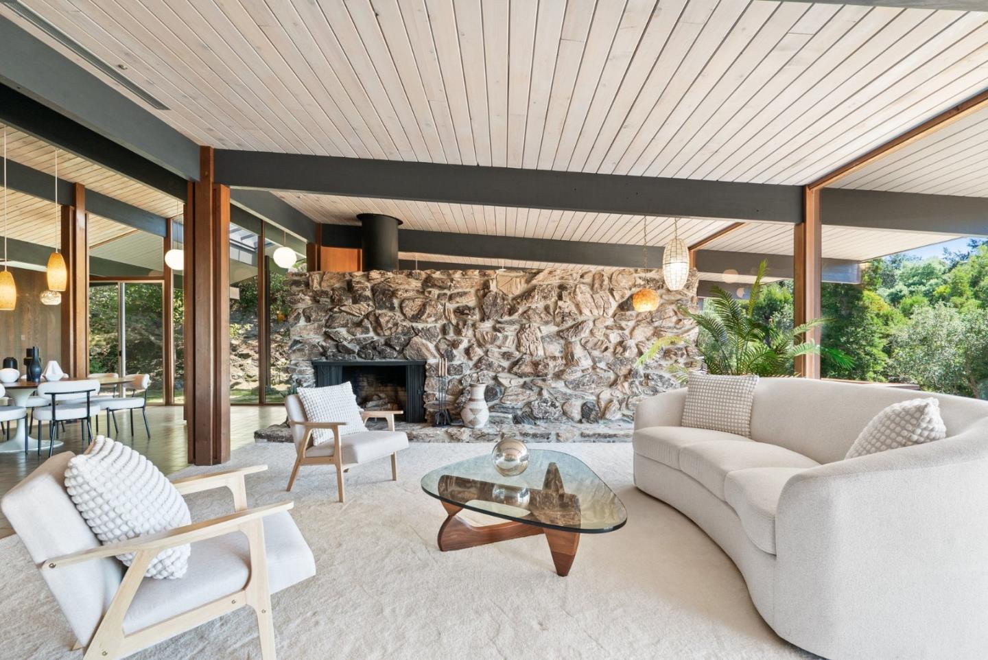 81 Pasatiempo DR