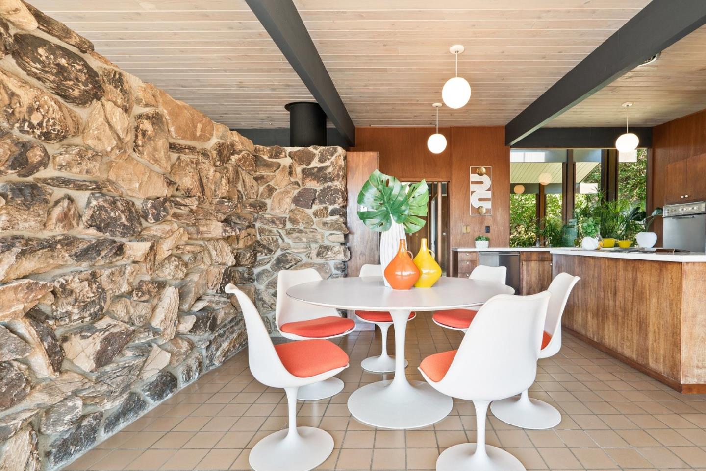 81 Pasatiempo DR