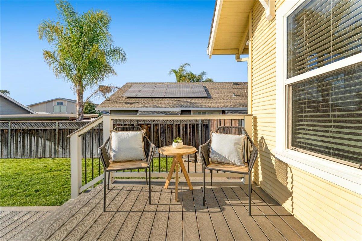 249 Carpenteria RD