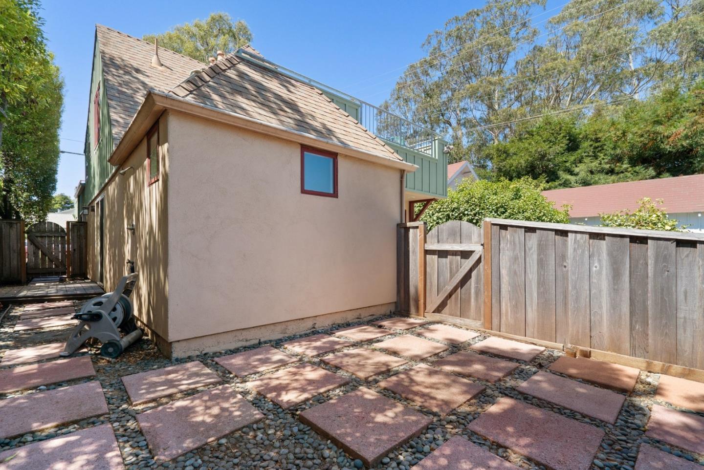 230 Alhambra AVE