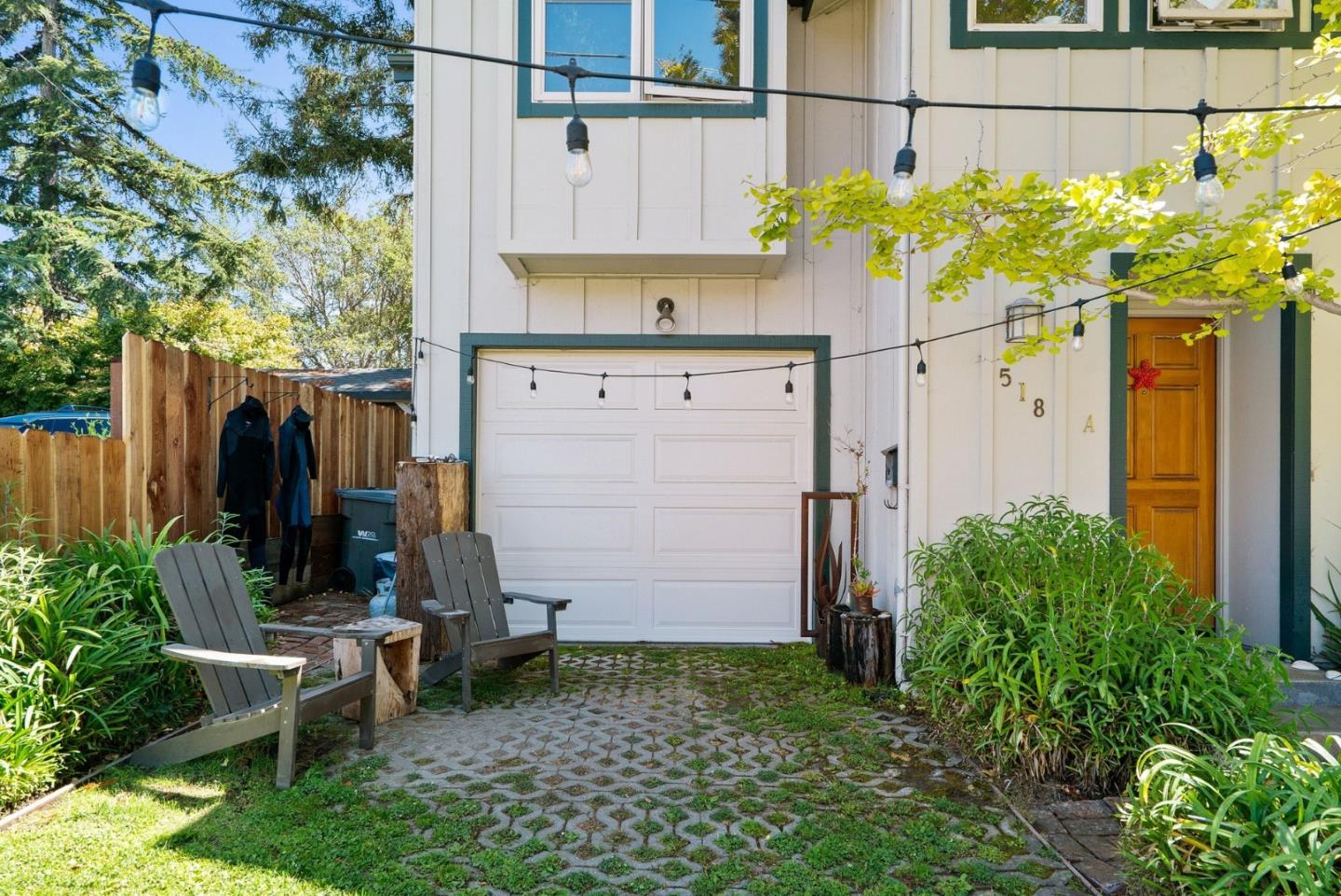 518 AVE