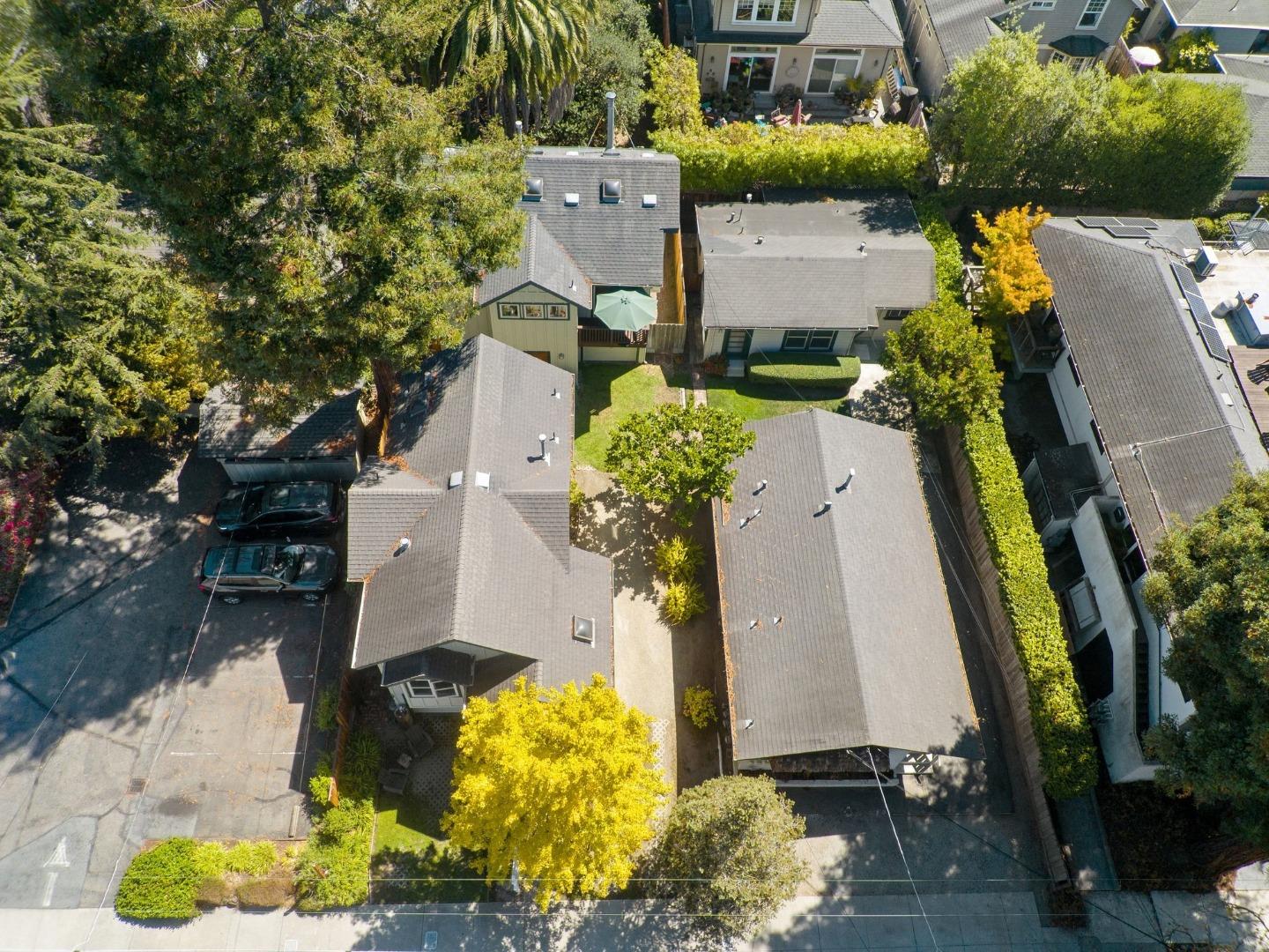 518 AVE
