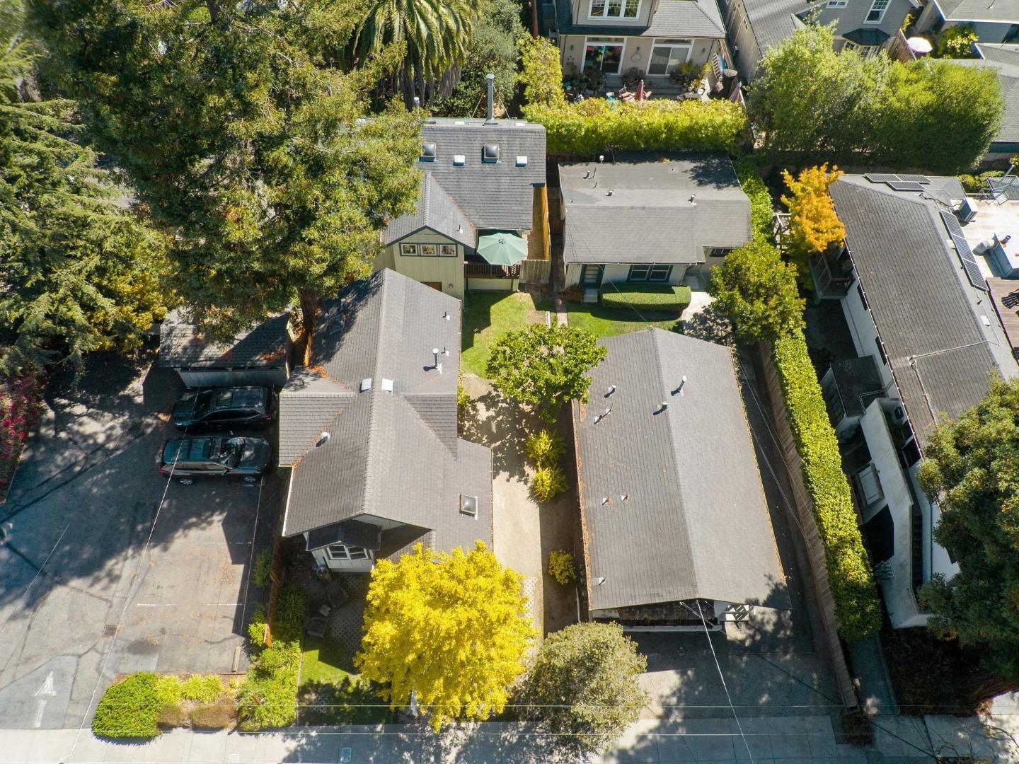 518 AVE