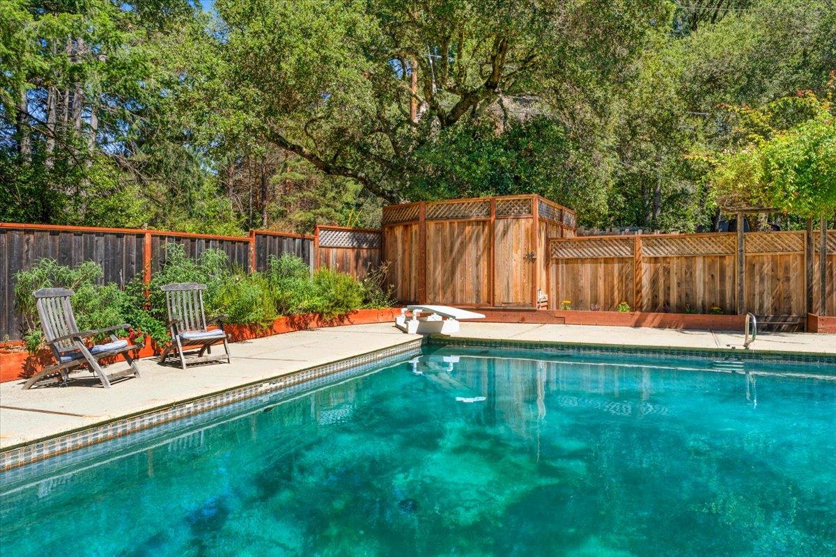188 Kelly LN