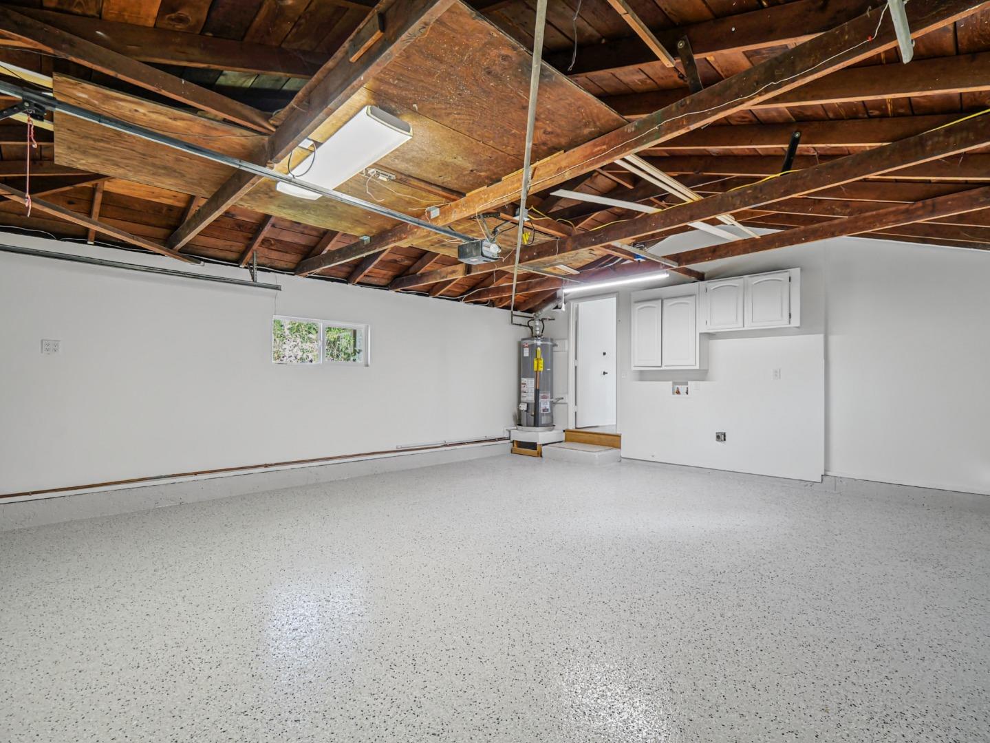 4868 Kingston WAY