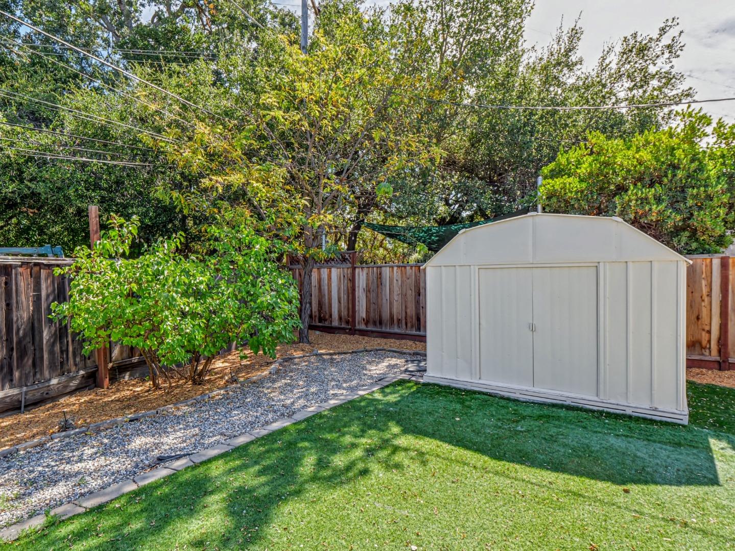 4868 Kingston WAY