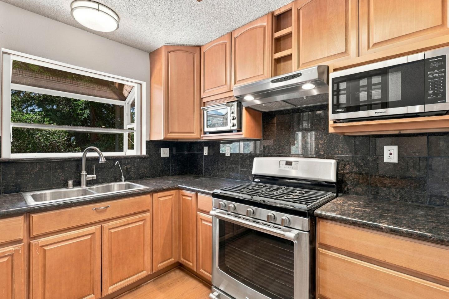 41 Grandview AVE