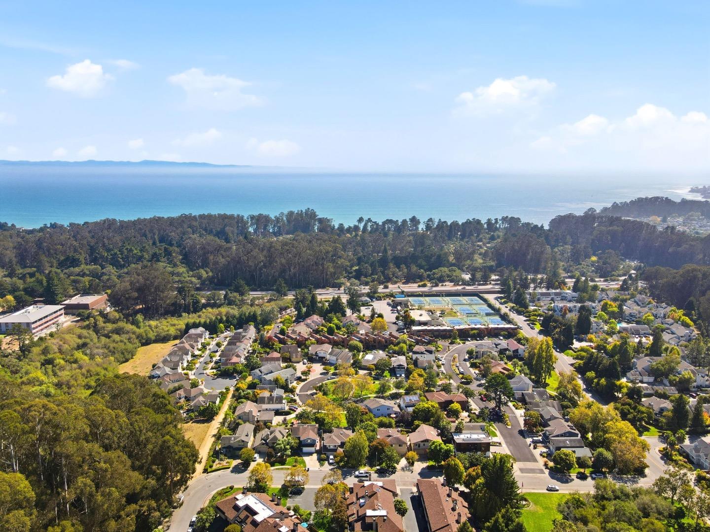2907 Crocker