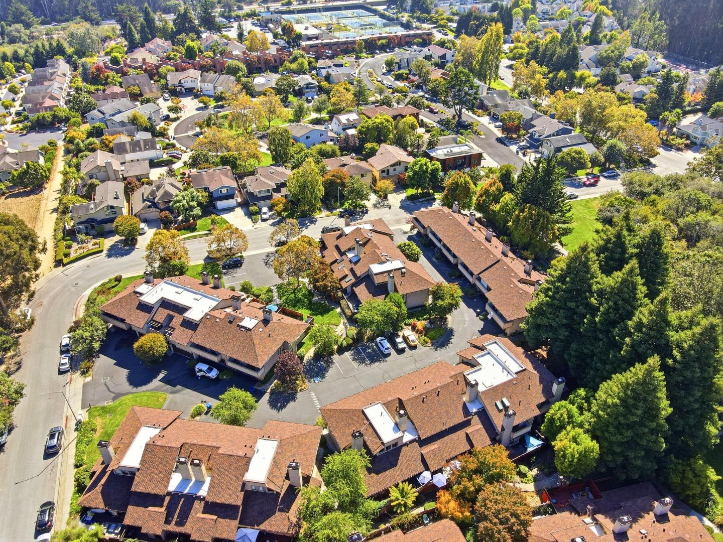 2907 Crocker