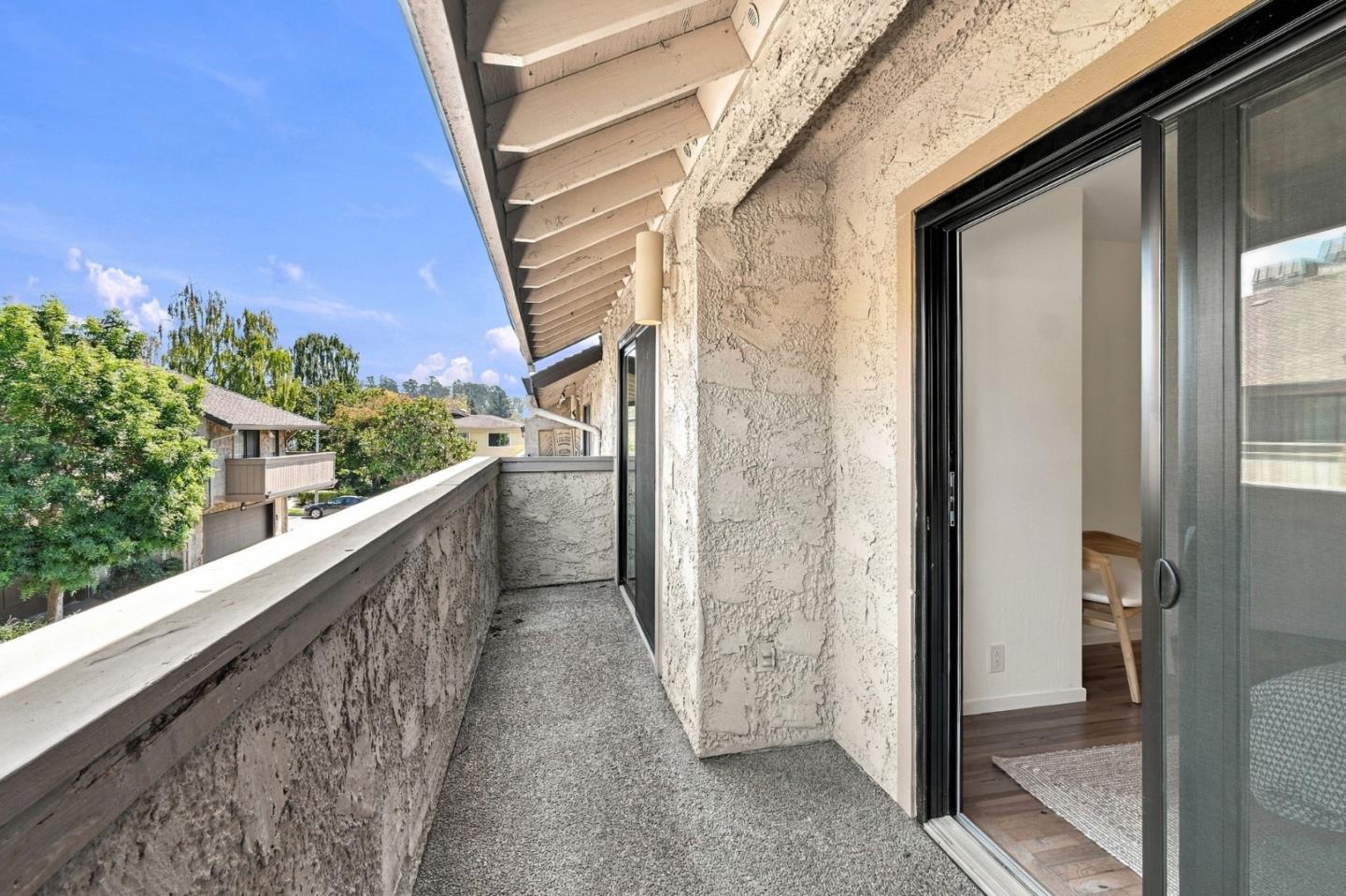 2907 Crocker