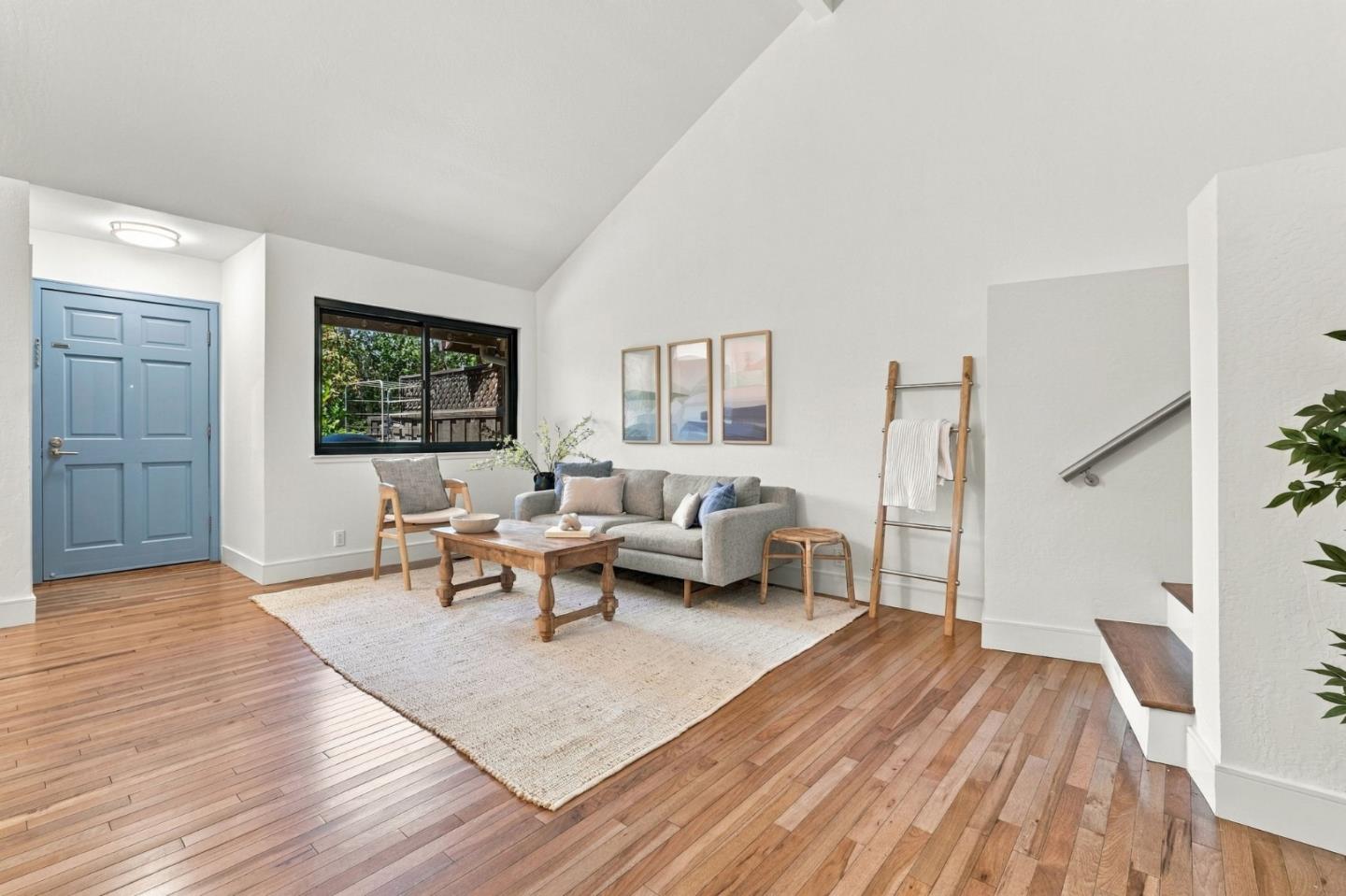 2907 Crocker