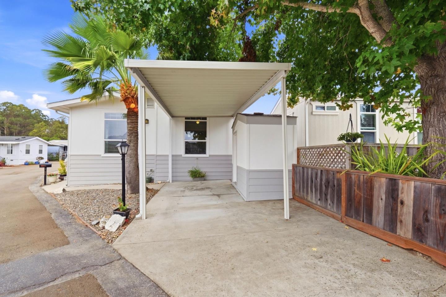 100 N Rodeo Gulch RD 69