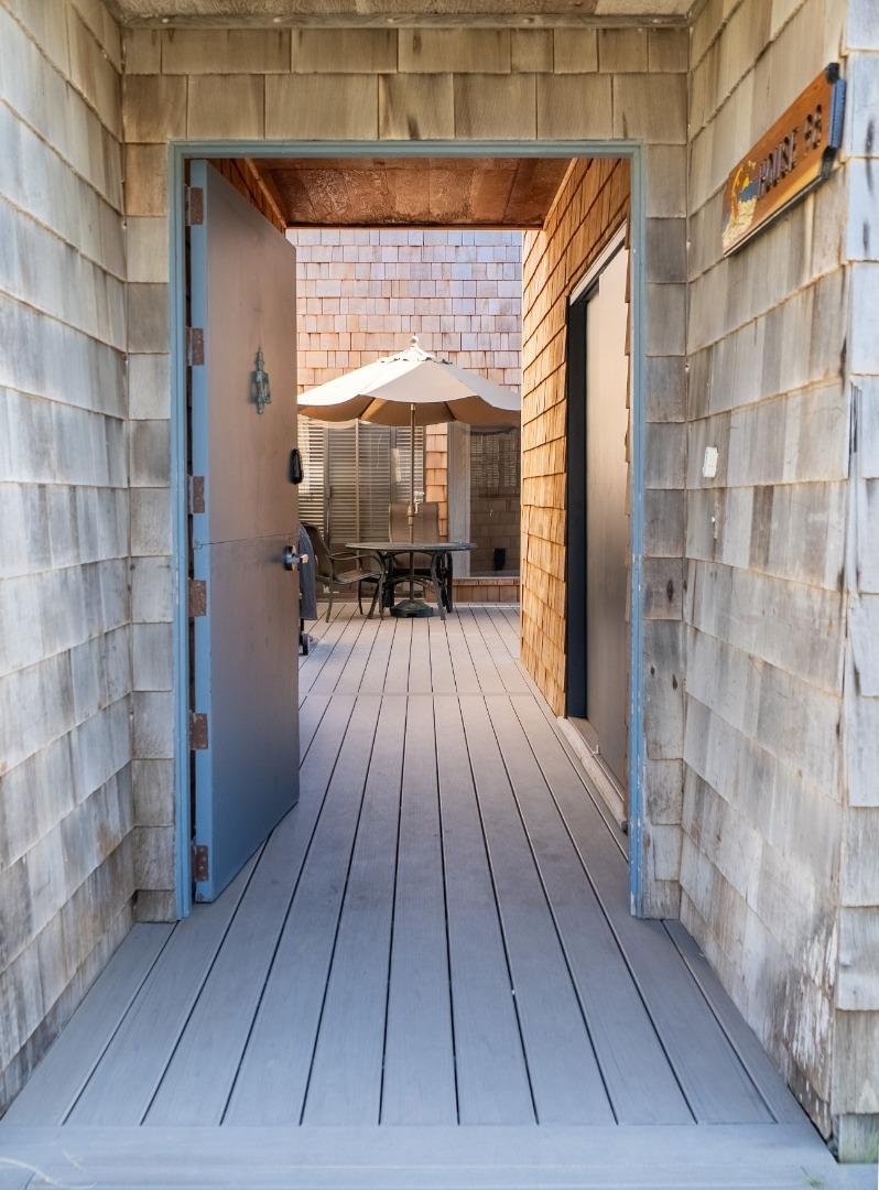 98 Cormorant WAY