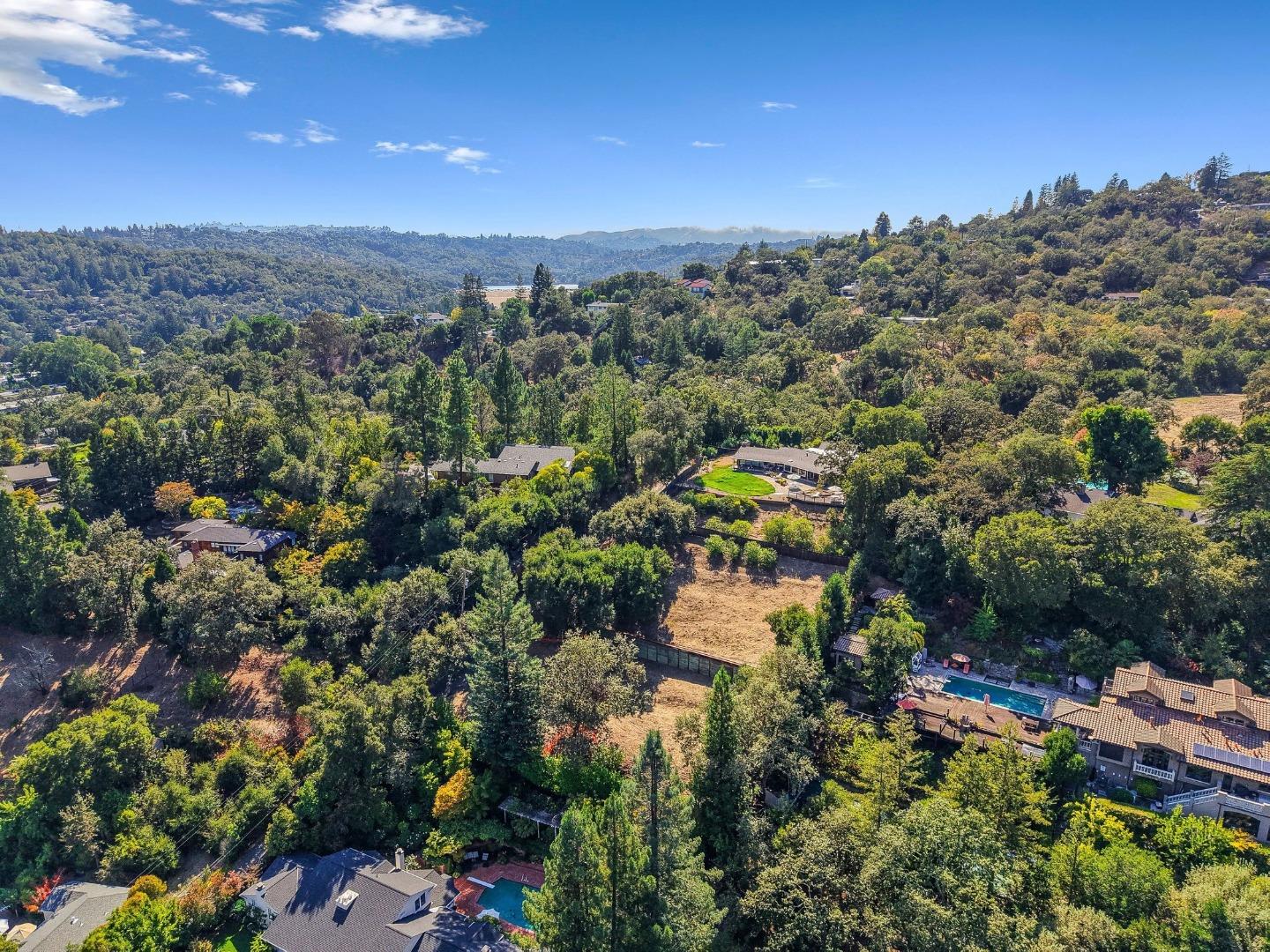 3659 Happy Valley
