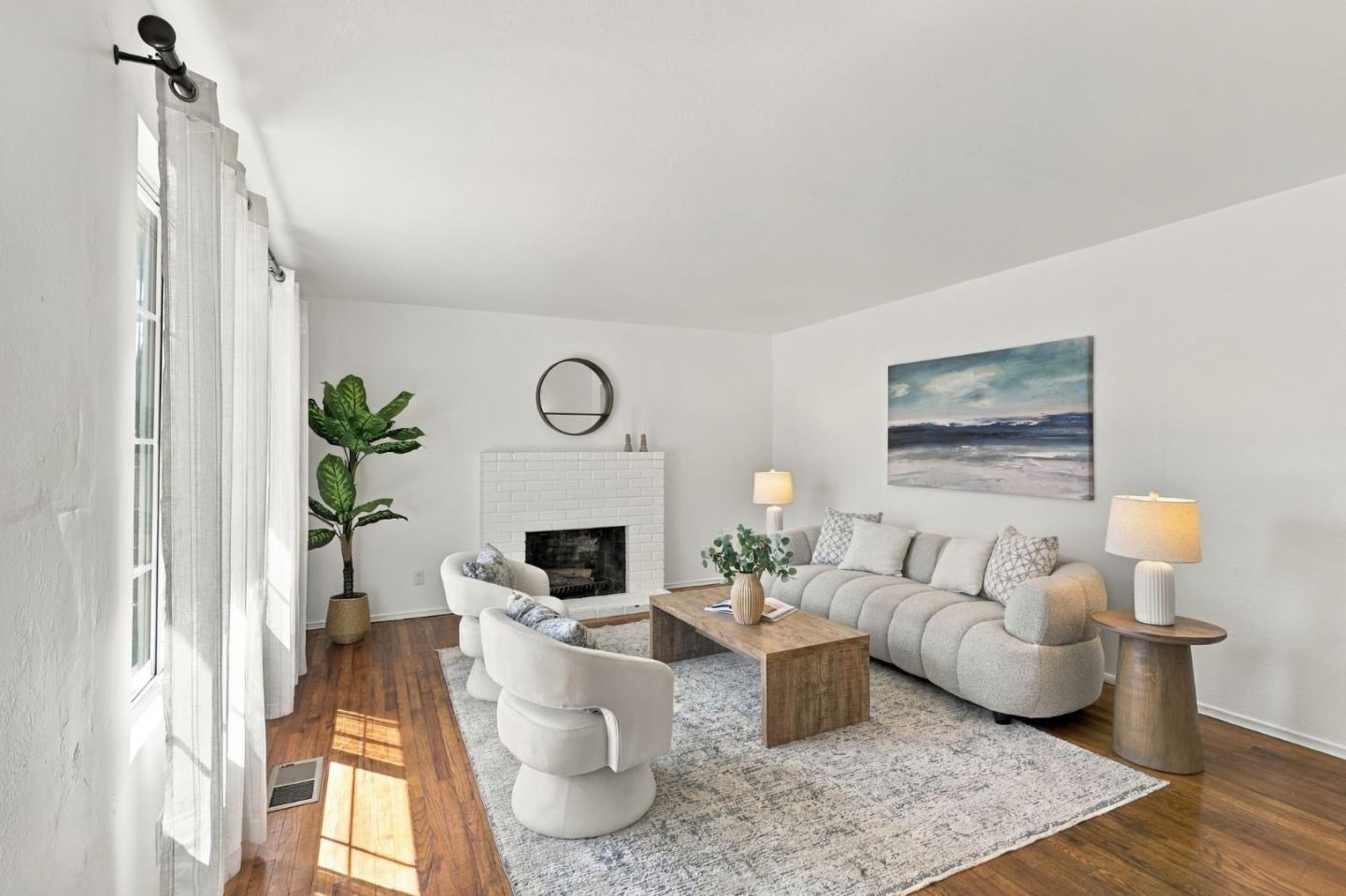 4535 Portola DR