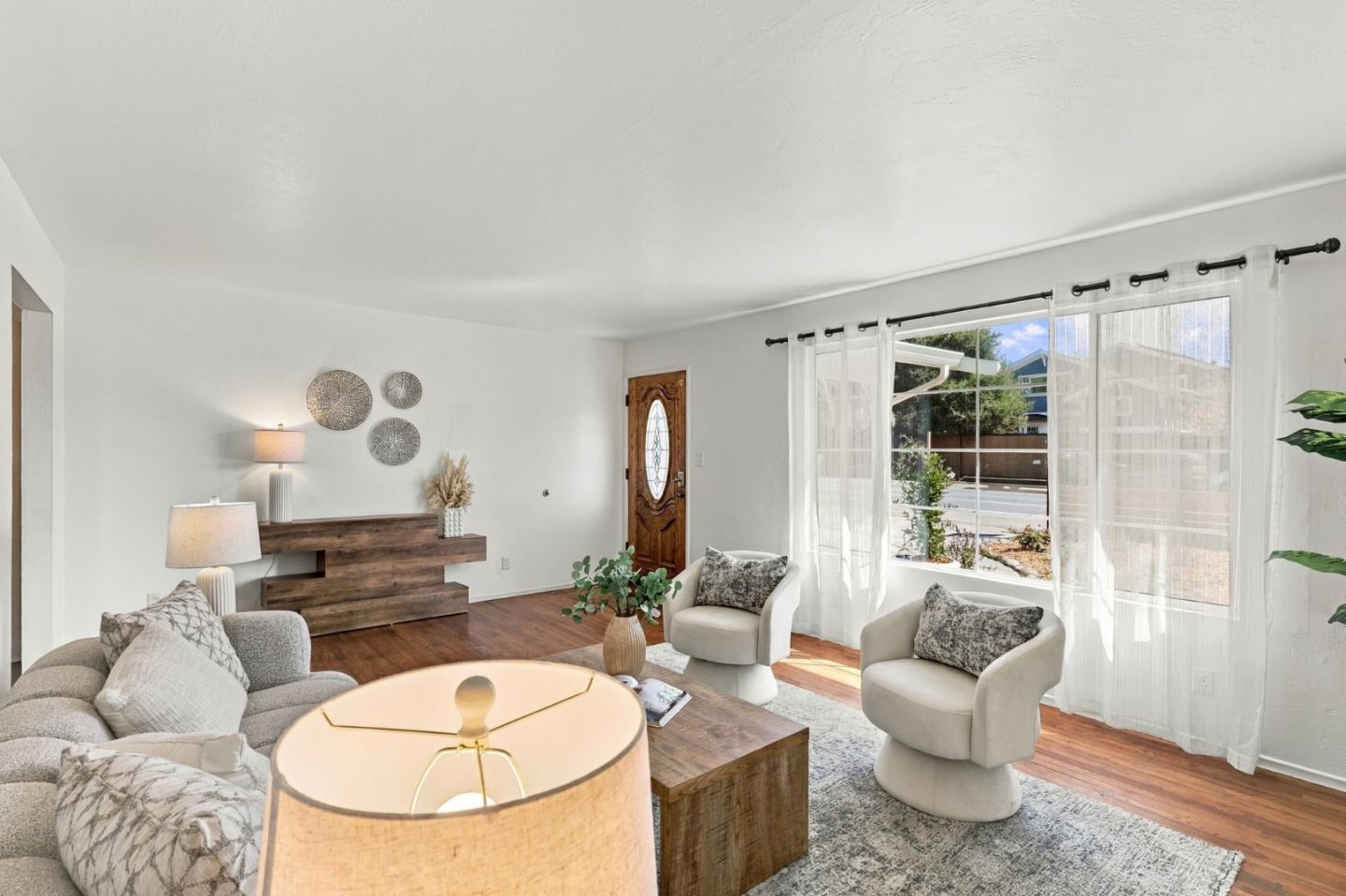 4535 Portola DR