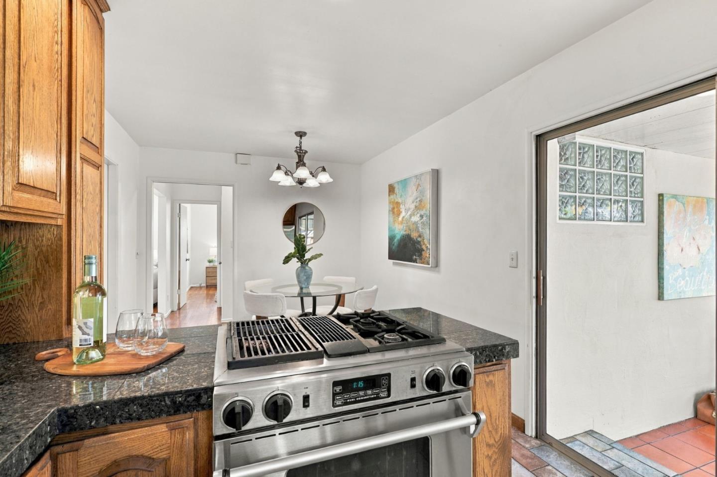 4535 Portola DR