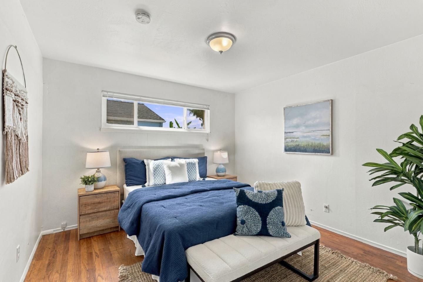 4535 Portola DR