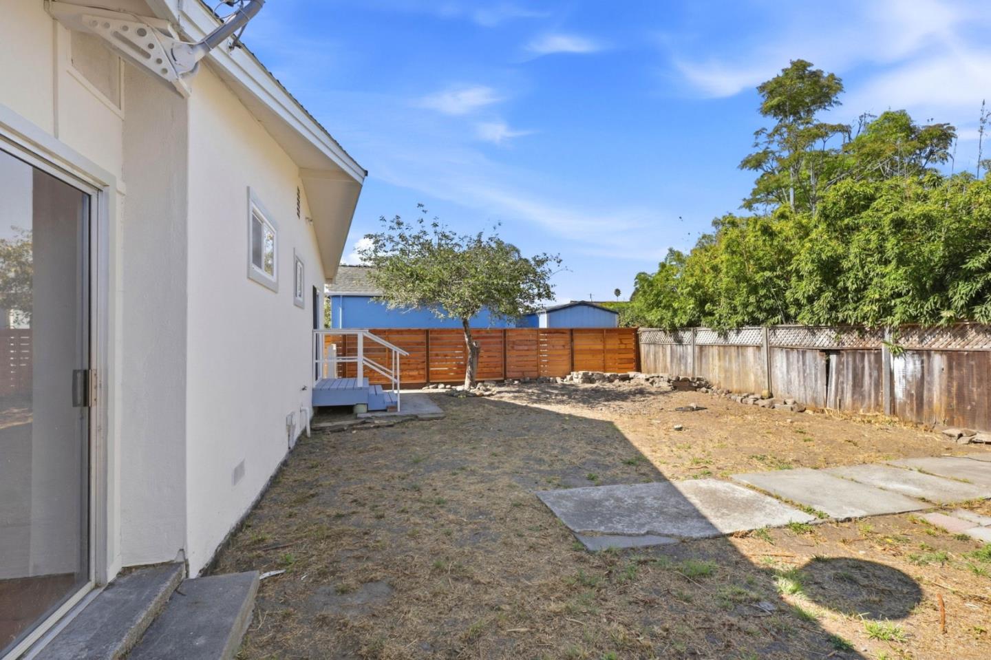 4535 Portola DR