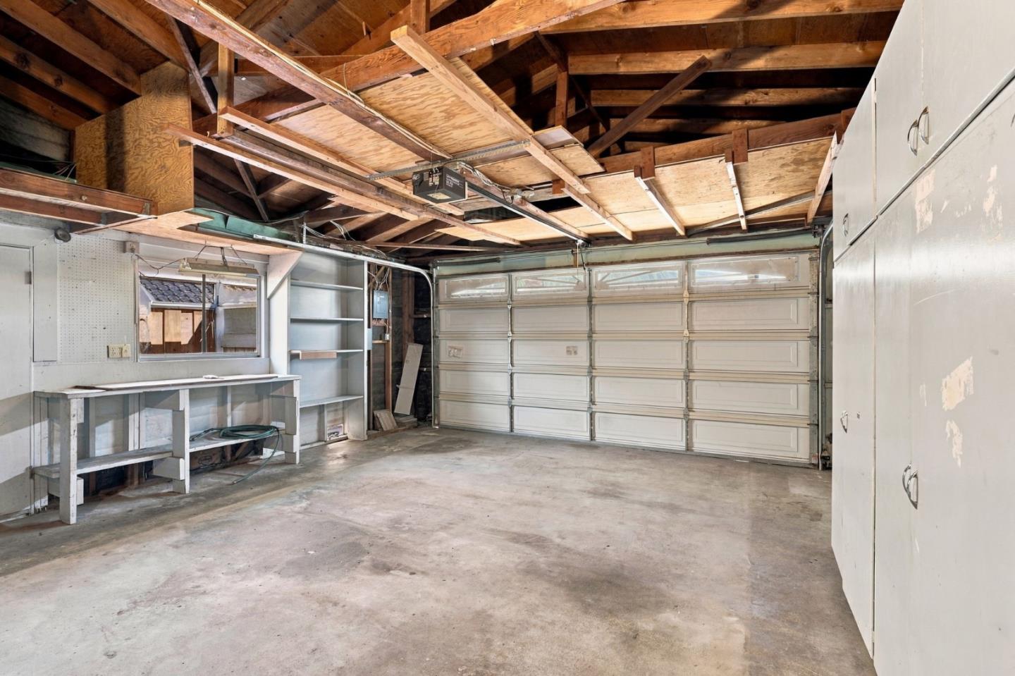 4535 Portola DR