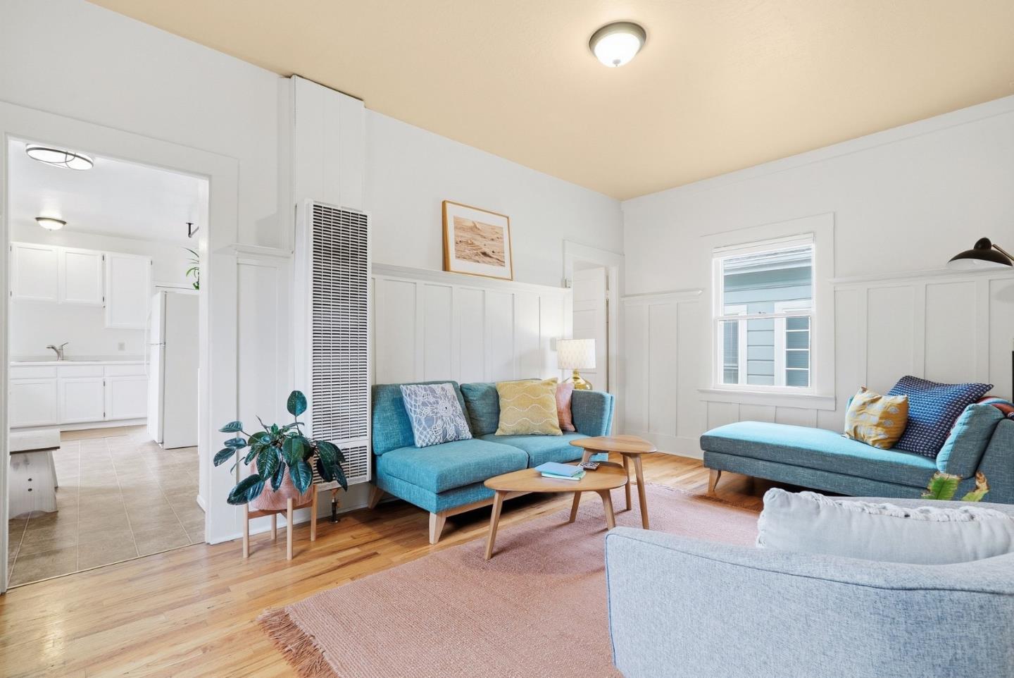 212 Cedar ST