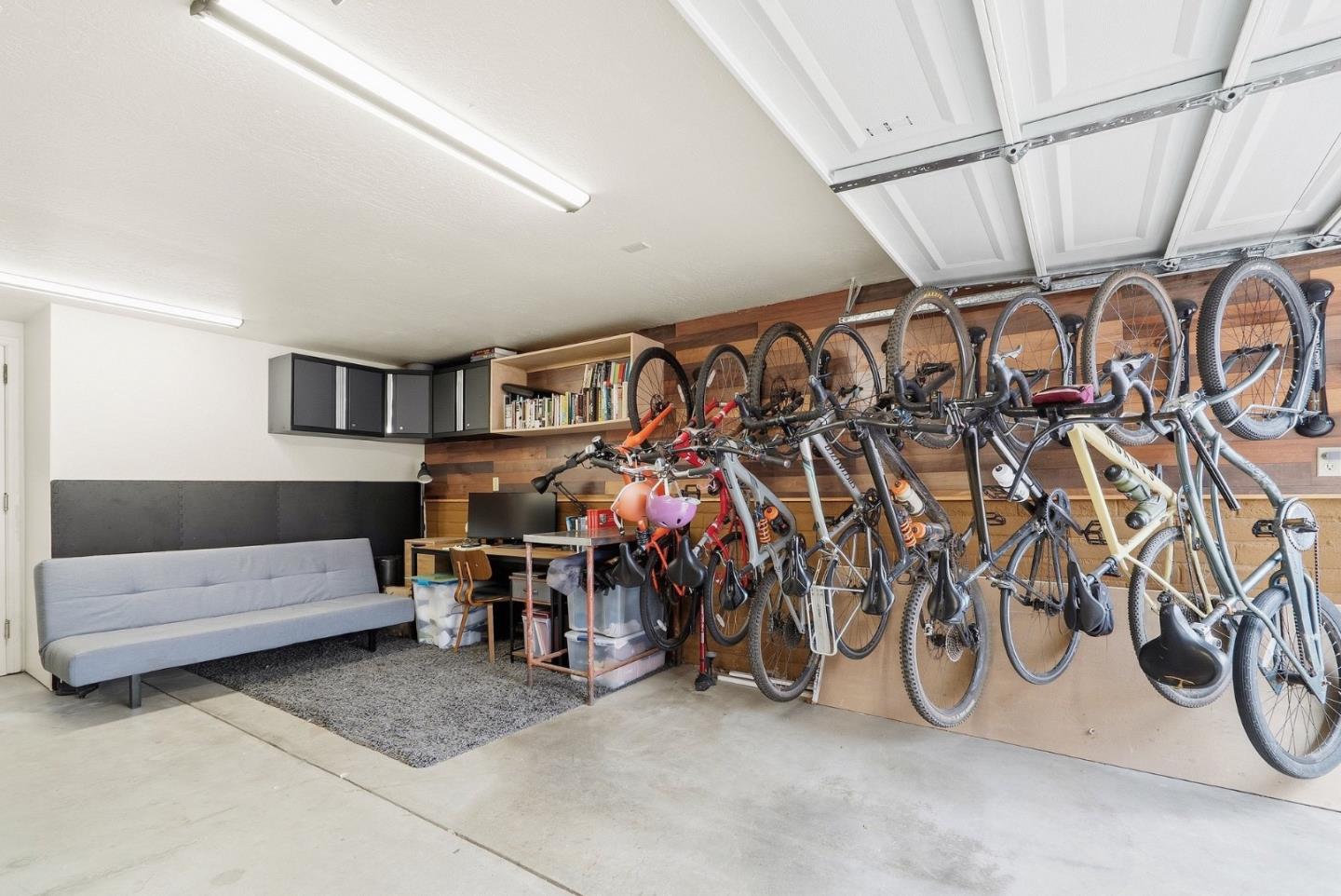 212 Cedar ST