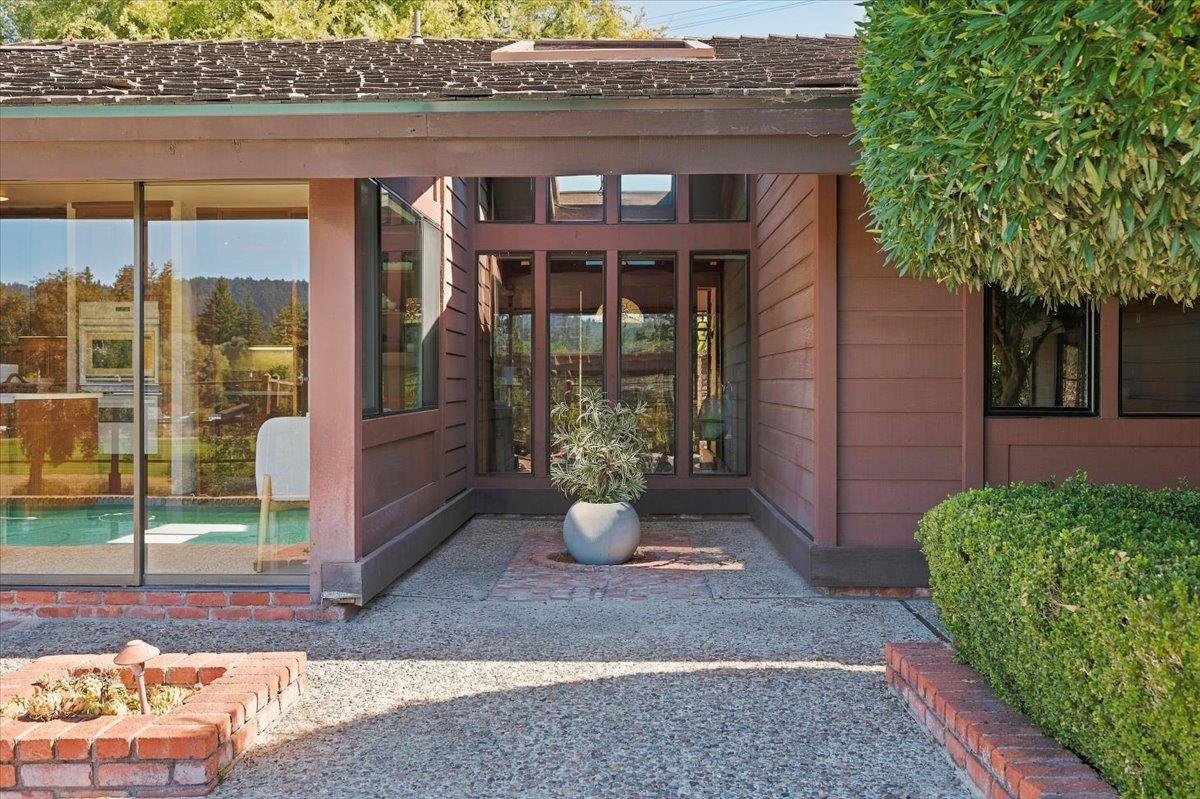 103 Pasatiempo Drive
