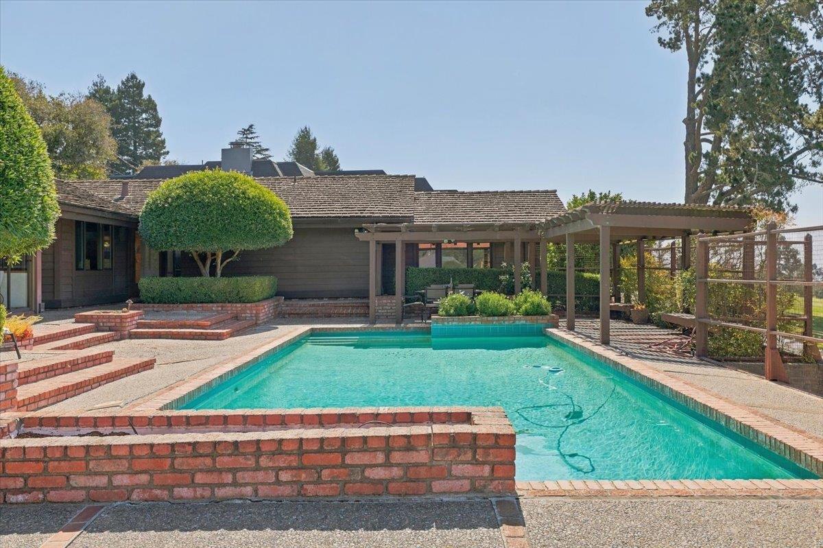 103 Pasatiempo Drive