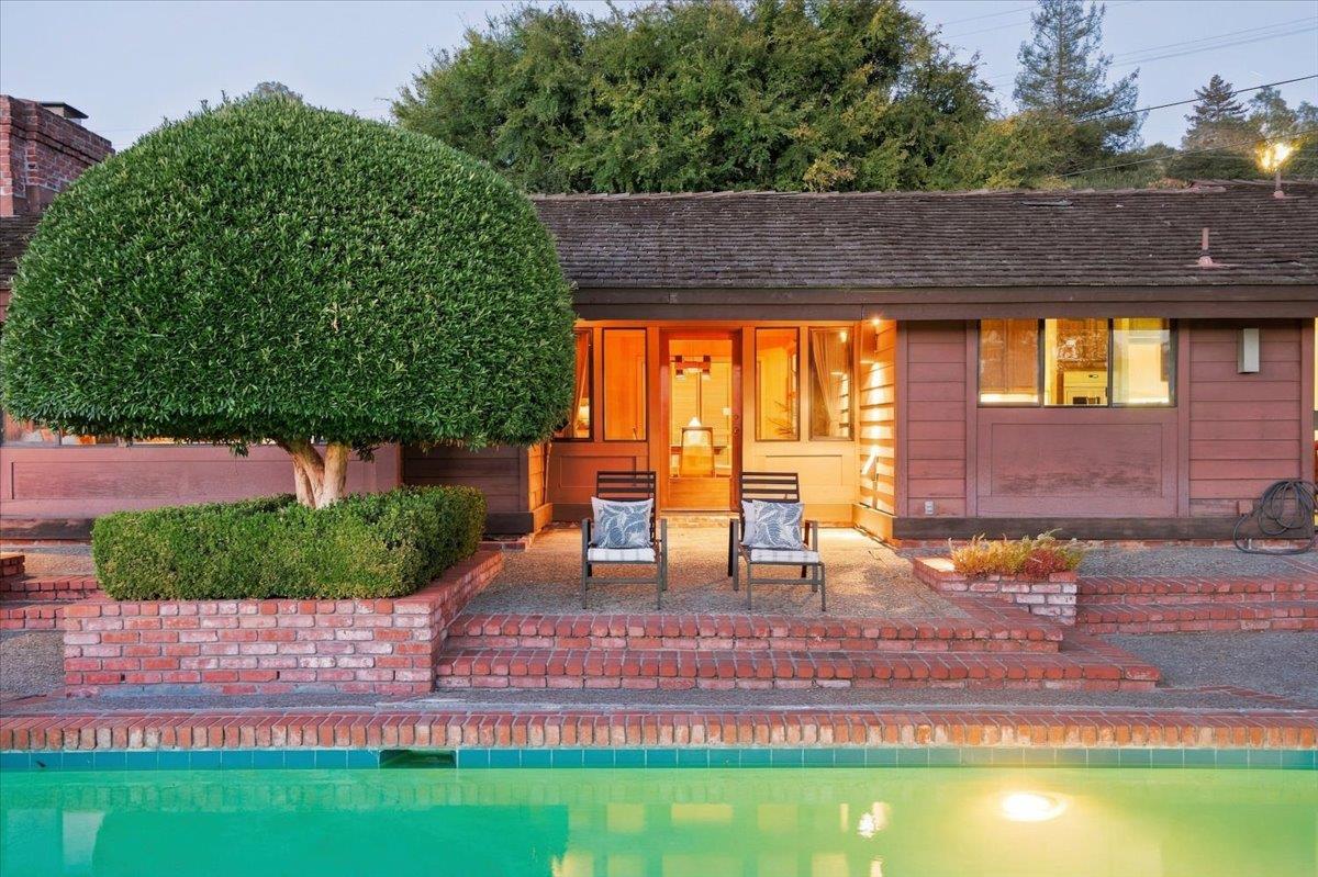 103 Pasatiempo Drive