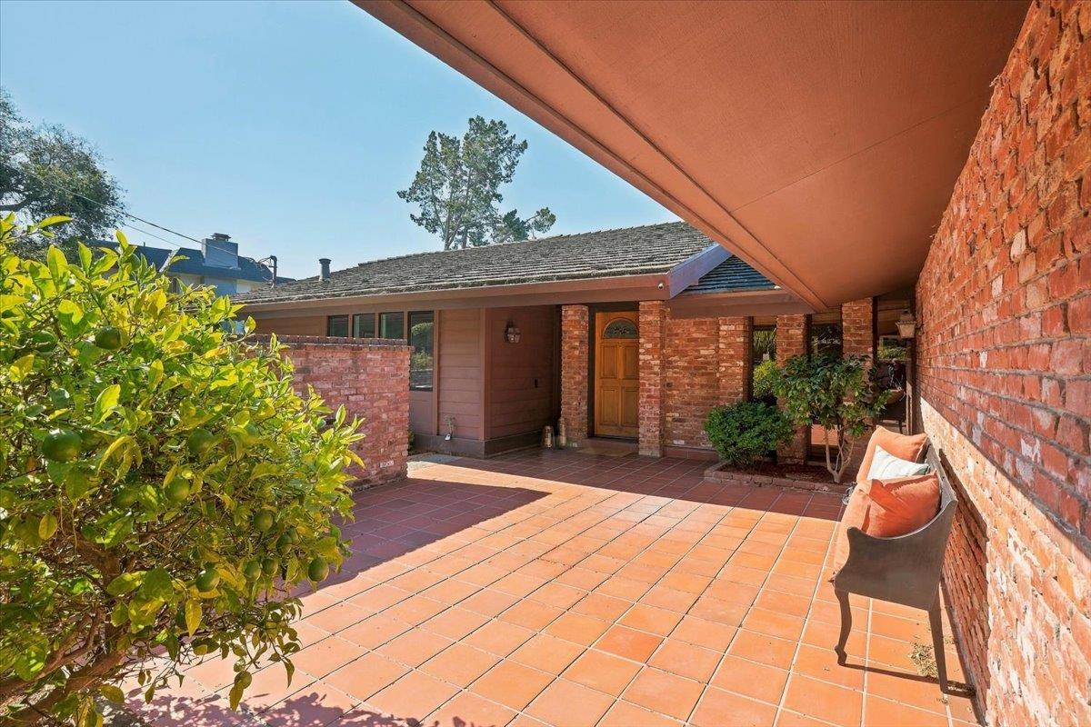 103 Pasatiempo Drive