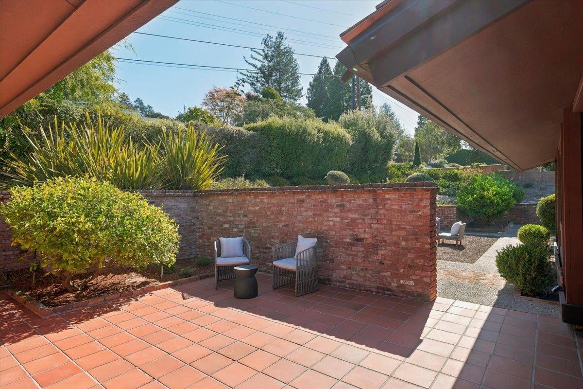 103 Pasatiempo Drive