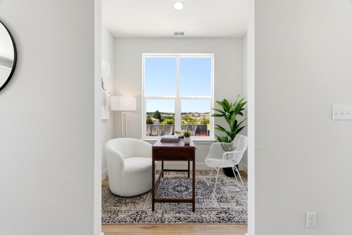 105 Skyline Vista WAY