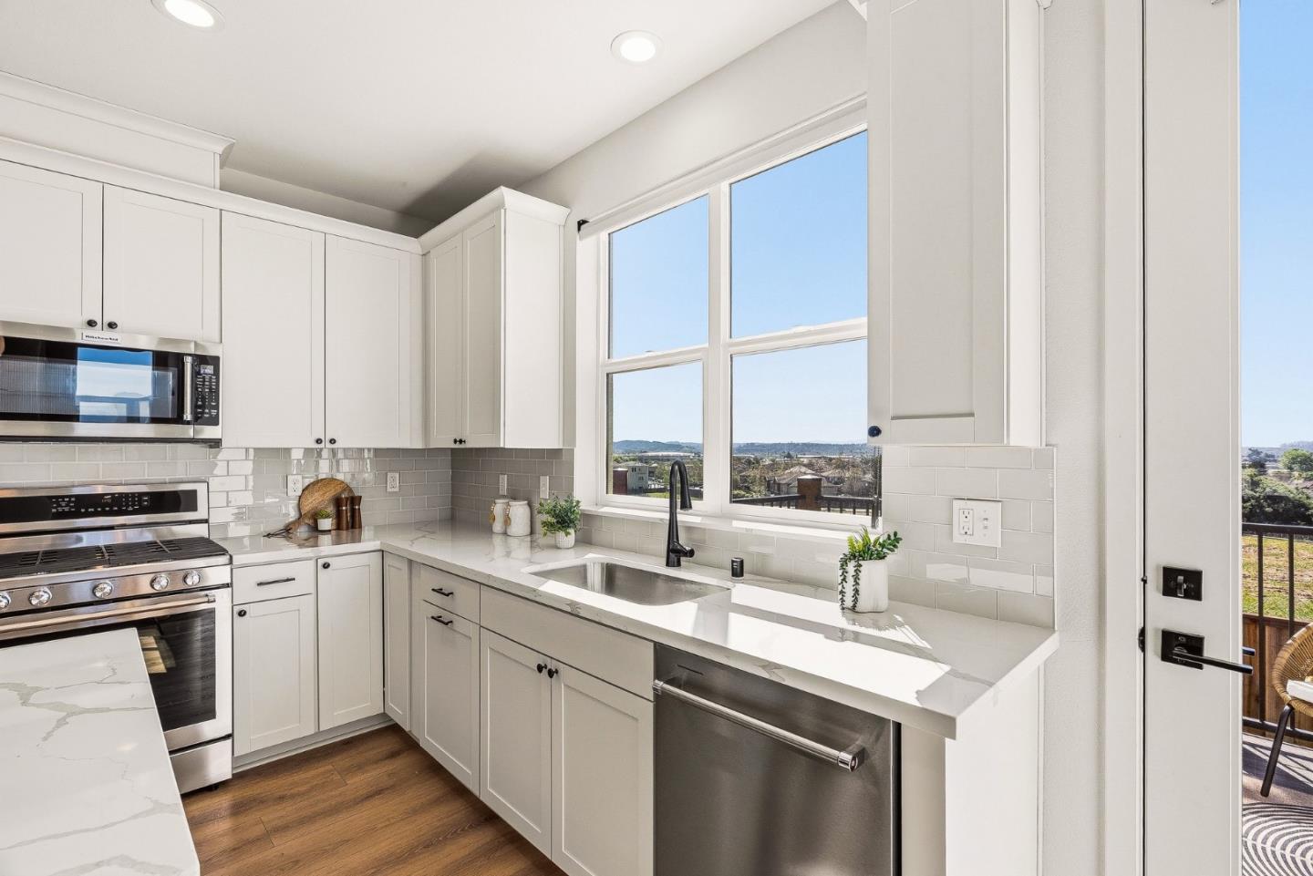 105 Skyline Vista WAY