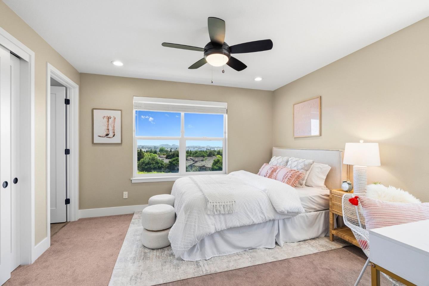 105 Skyline Vista WAY