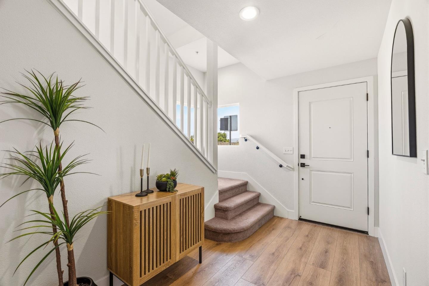 105 Skyline Vista WAY