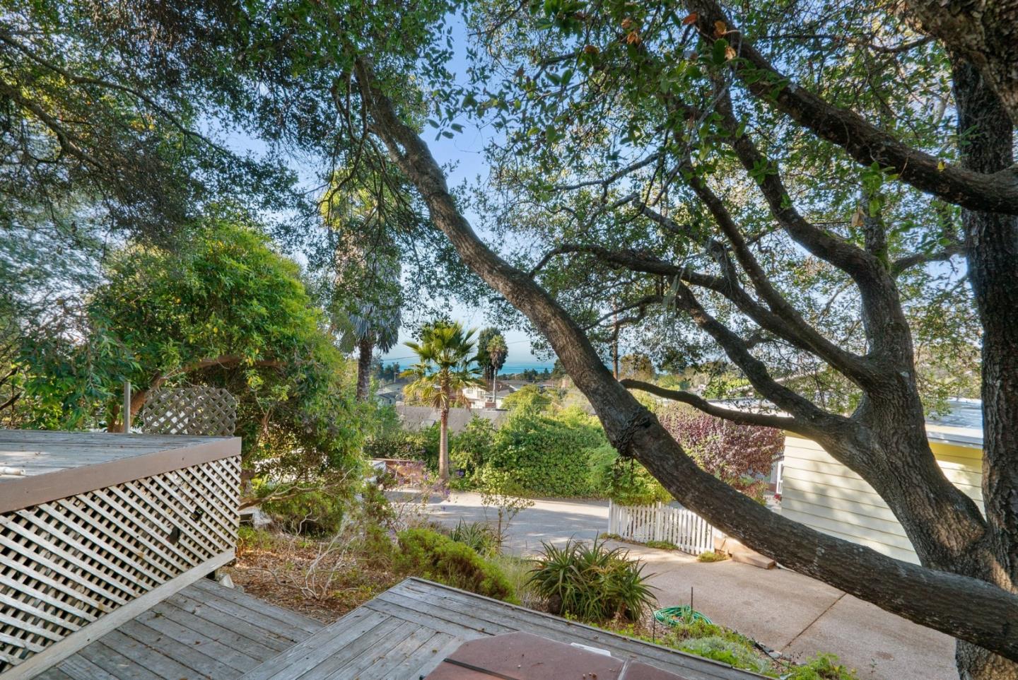 534 Cathedral DR