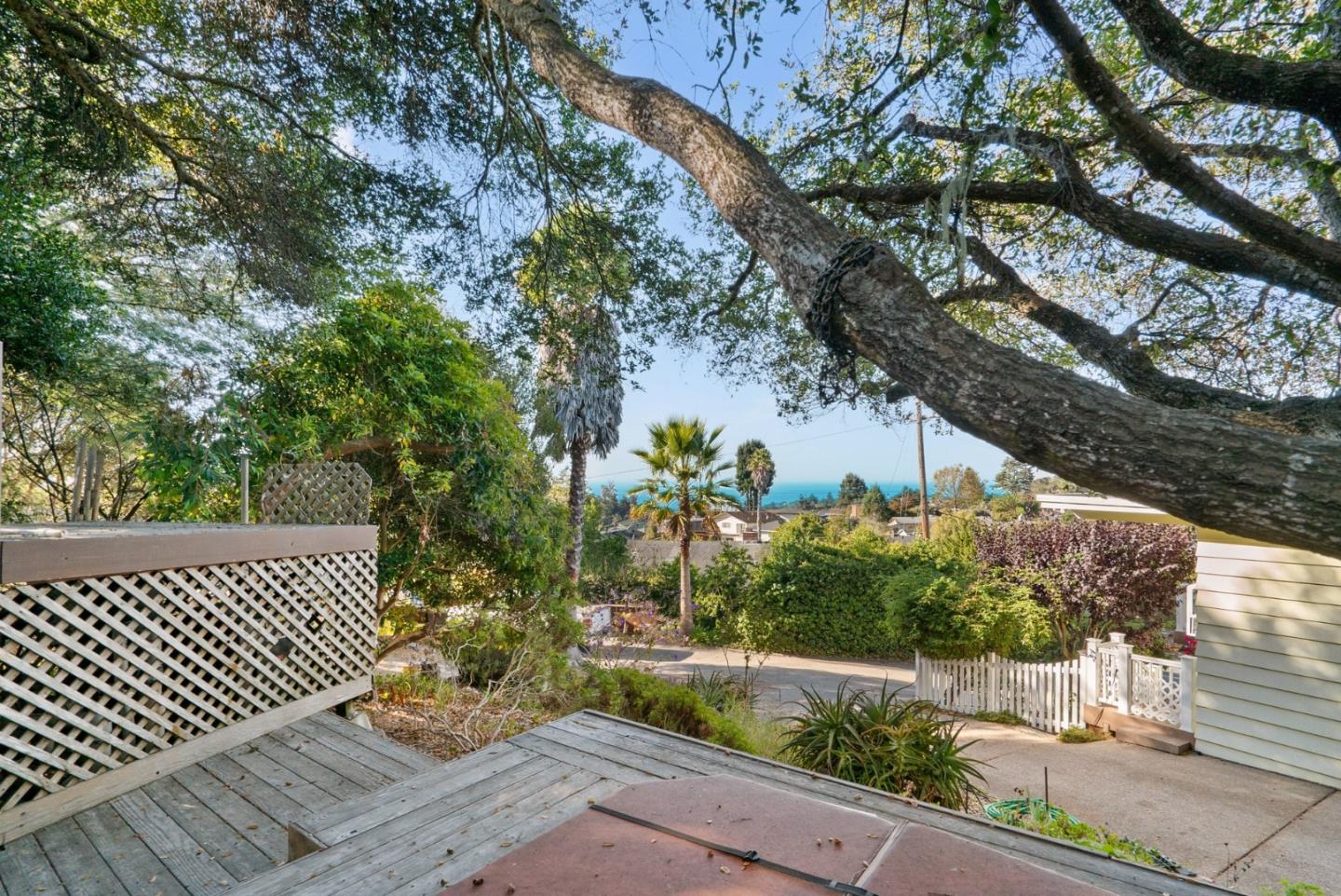 534 Cathedral DR
