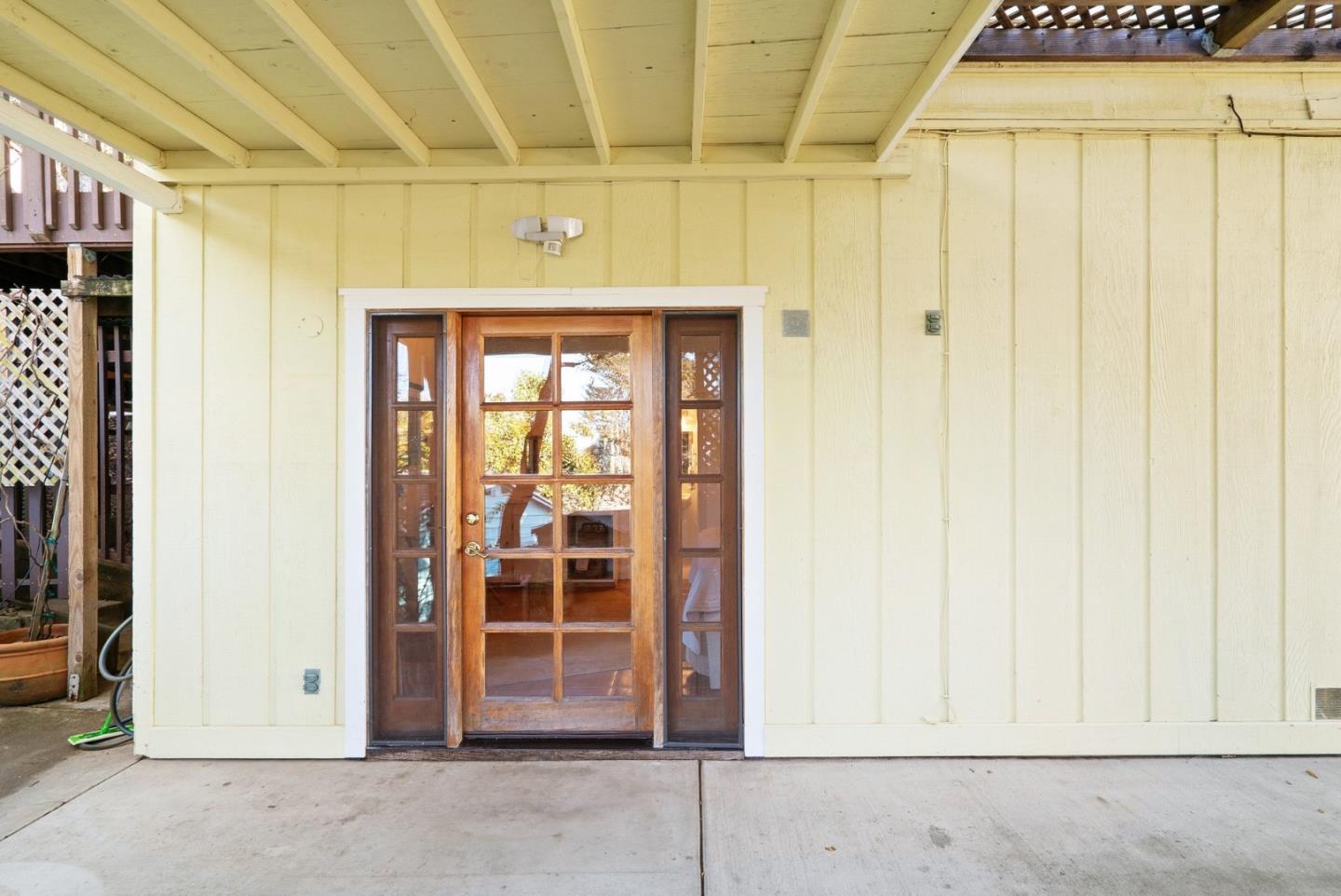534 Cathedral DR