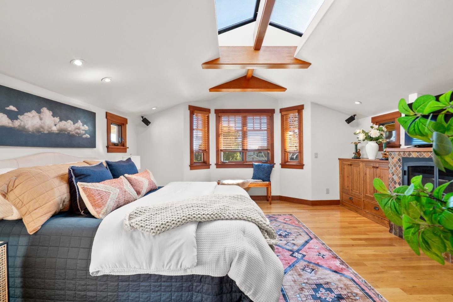 508 Escalona DR