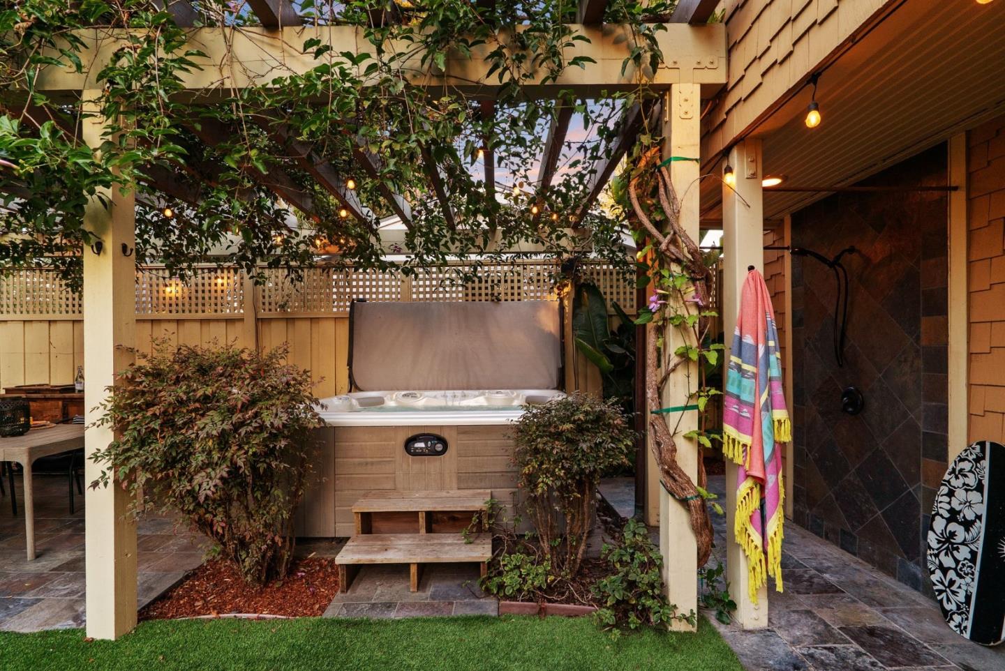 508 Escalona DR