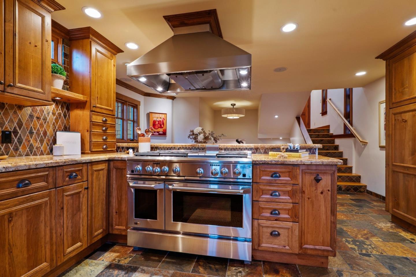 508 Escalona DR