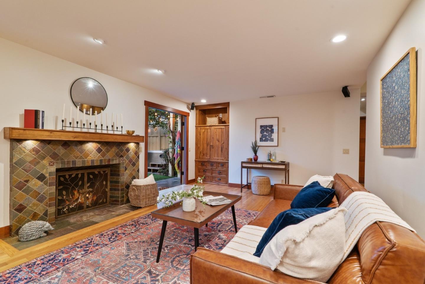 508 Escalona DR