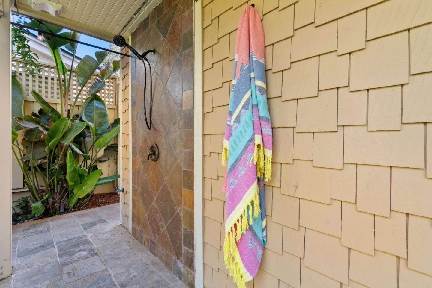 508 Escalona DR