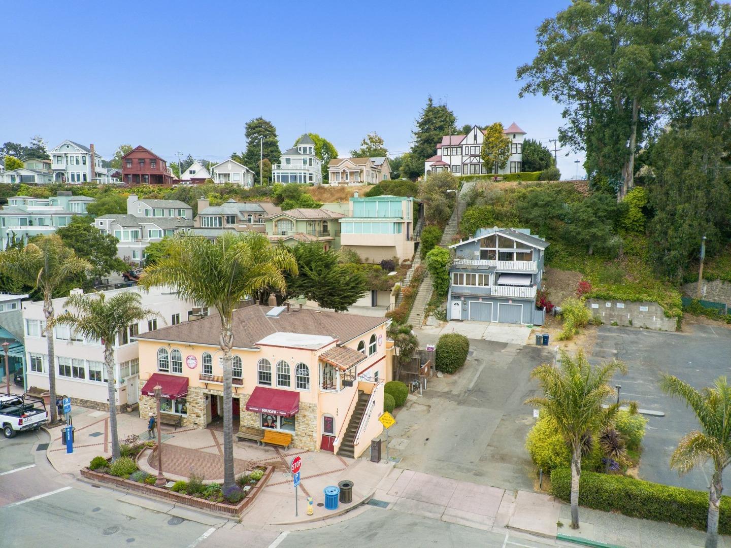 508 Escalona DR
