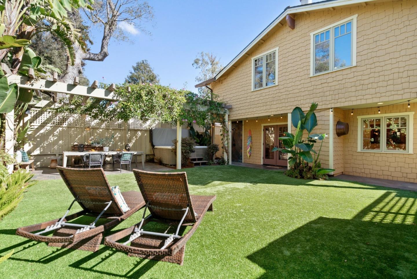 508 Escalona DR