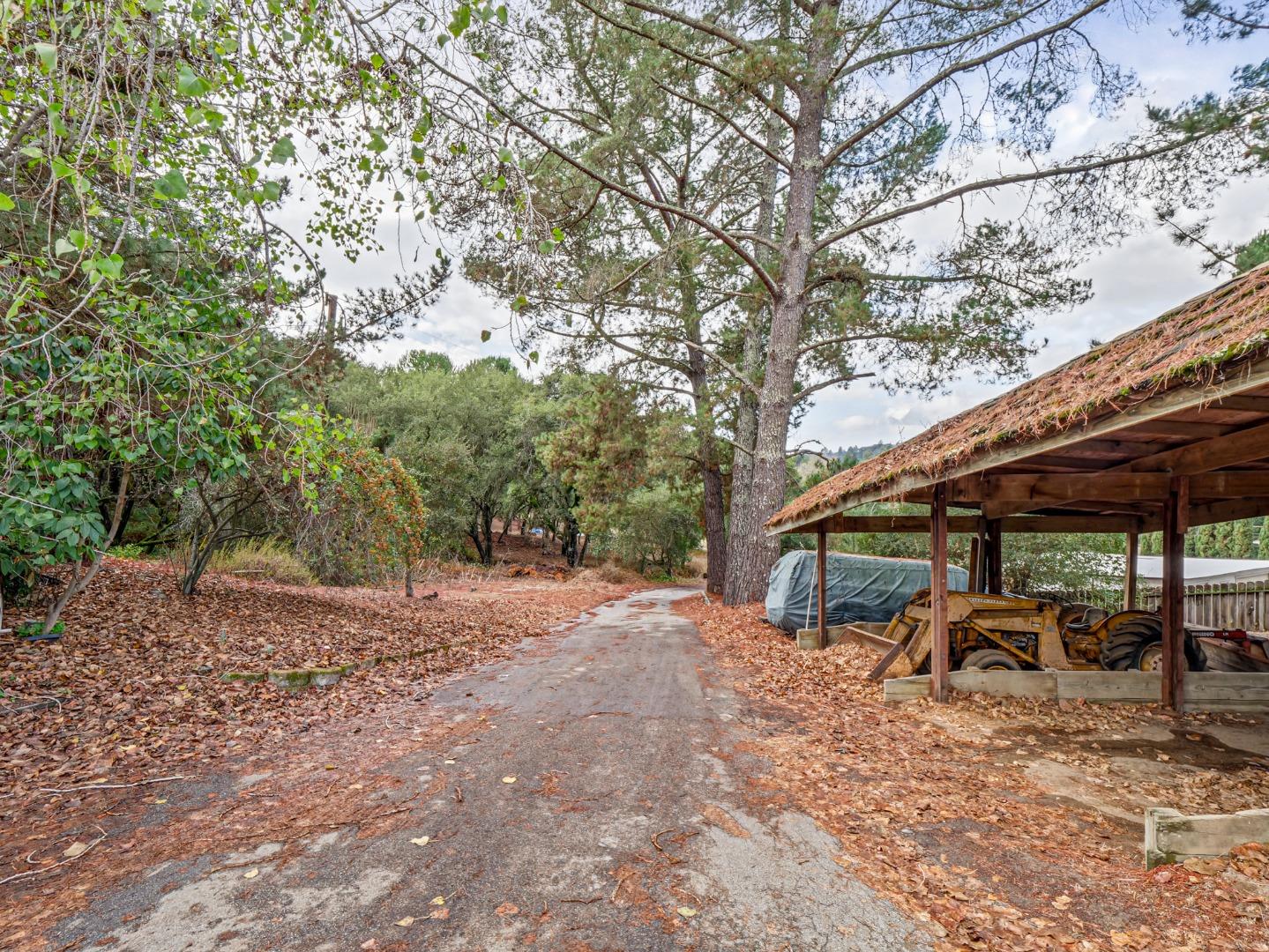 140 Allan LN