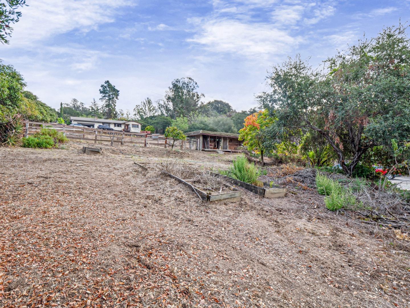 140 Allan LN
