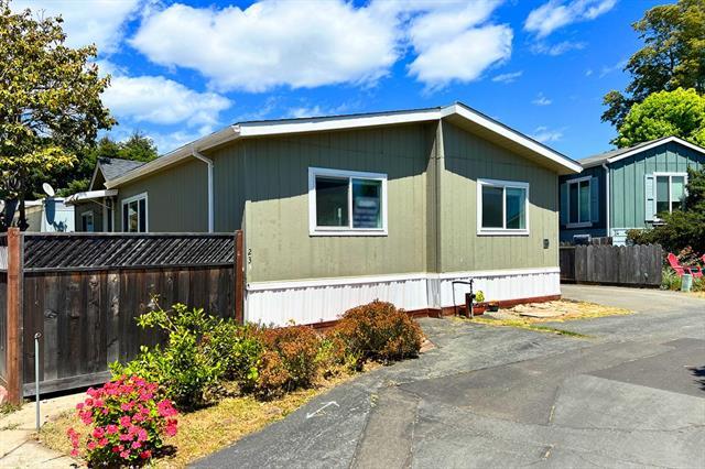 220 Mar Vista DR 23